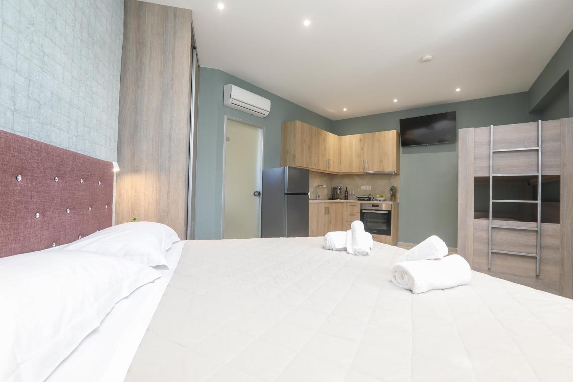 Corfu Gold Luxury Suites Benitses  Exteriér fotografie